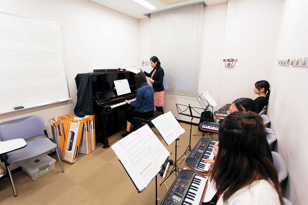 学内施設紹介 ピアノ教室