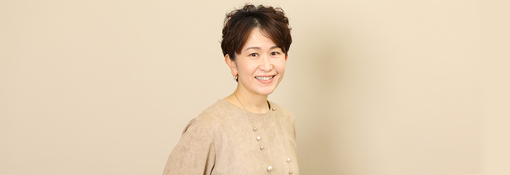 小林　理恵